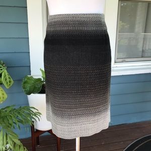 NWT🚨AMANDA+CHELSEA Gray Pencil Skirt
